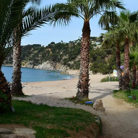 Апартаменти Cala Llevado Tossa De M. A/C Parking Piscina